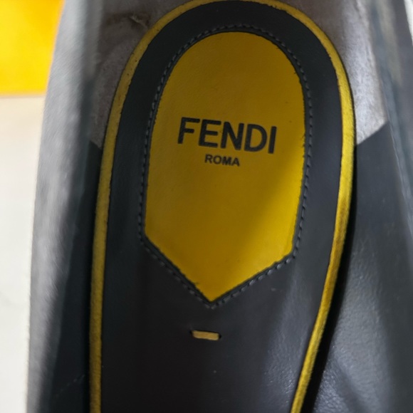 Suede gray Fendi platforms with neon yellow heels. - Picture 8 of 13